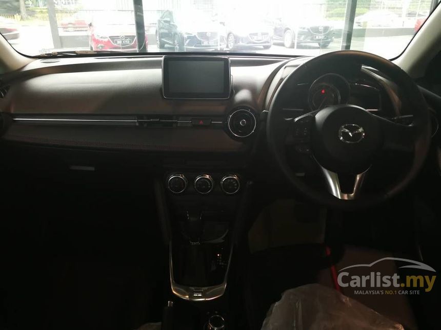2017 Mazda 2 SKYACTIV-G Sedan