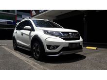 Honda Brv Prestige putih pemakaian pribadi