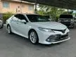 Used 2020 Toyota Camry 2.5V - Cars for sale