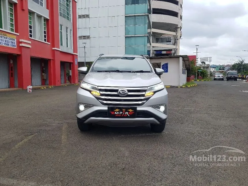 Jual Mobil Daihatsu Terios 2019 R 1.5 di Banten Automatic SUV Silver Rp 173.000.000