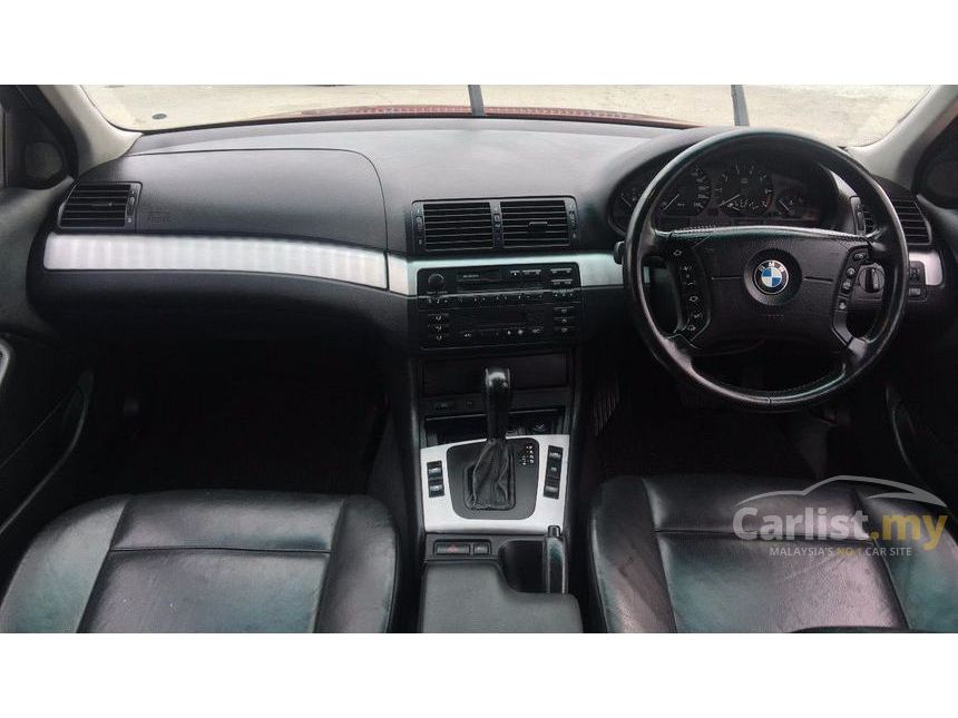 BMW 318i 2003 2.0 in Selangor Automatic Sedan Maroon for 