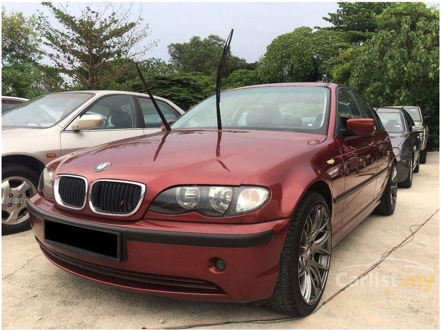 BMW 318i 2003 2.0 in Selangor Automatic Sedan Maroon for 