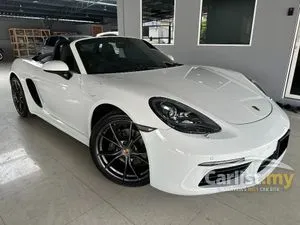 2020 Porsche 718 2.0 Boxster Convertible