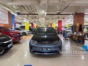 2024 BYD Dolphin Premium Extended Range Hatchback