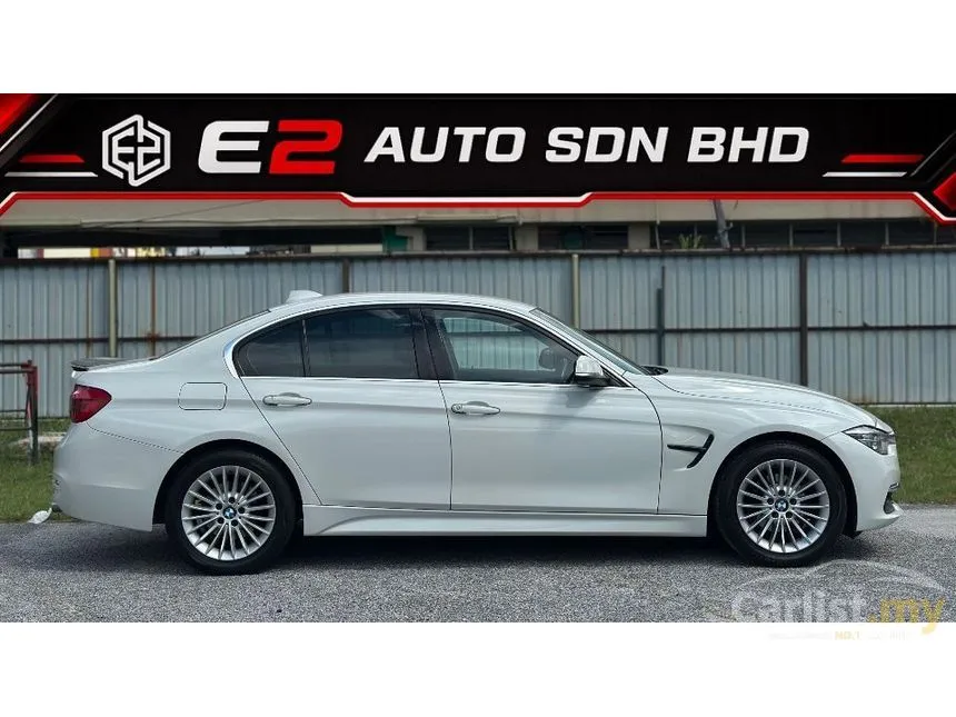 2017 BMW 318i Luxury Sedan