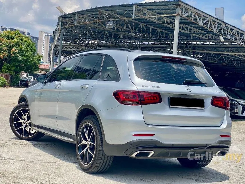 2022 Mercedes-Benz GLC300 4MATIC AMG Line SUV