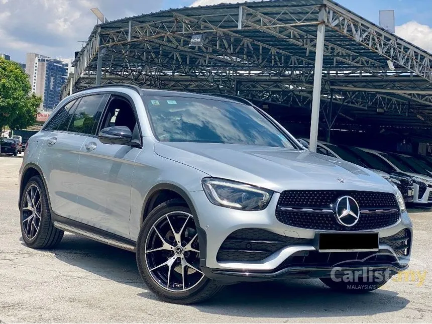 2022 Mercedes-Benz GLC300 4MATIC AMG Line SUV