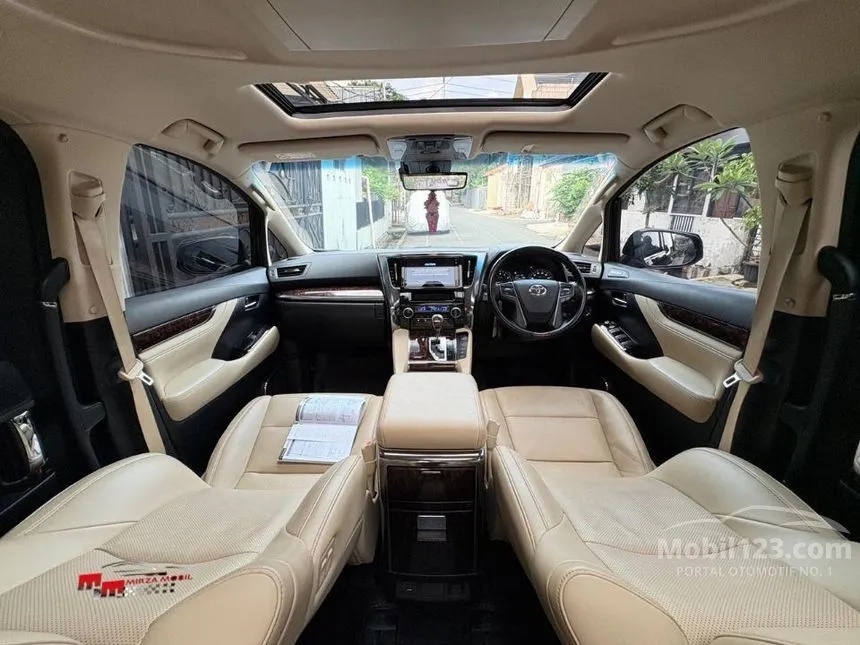2021 Toyota Alphard G MPV