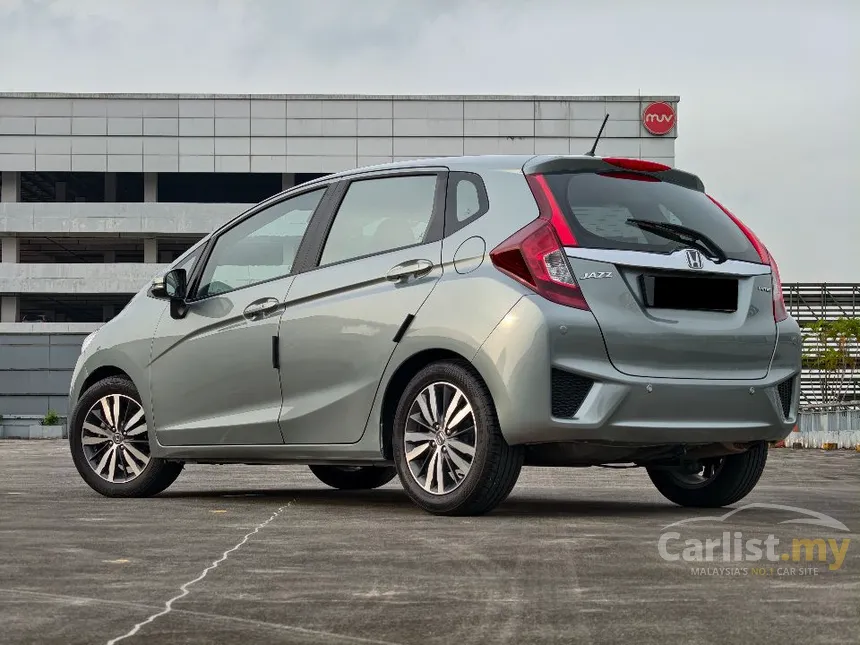 2016 Honda Jazz V Hatchback