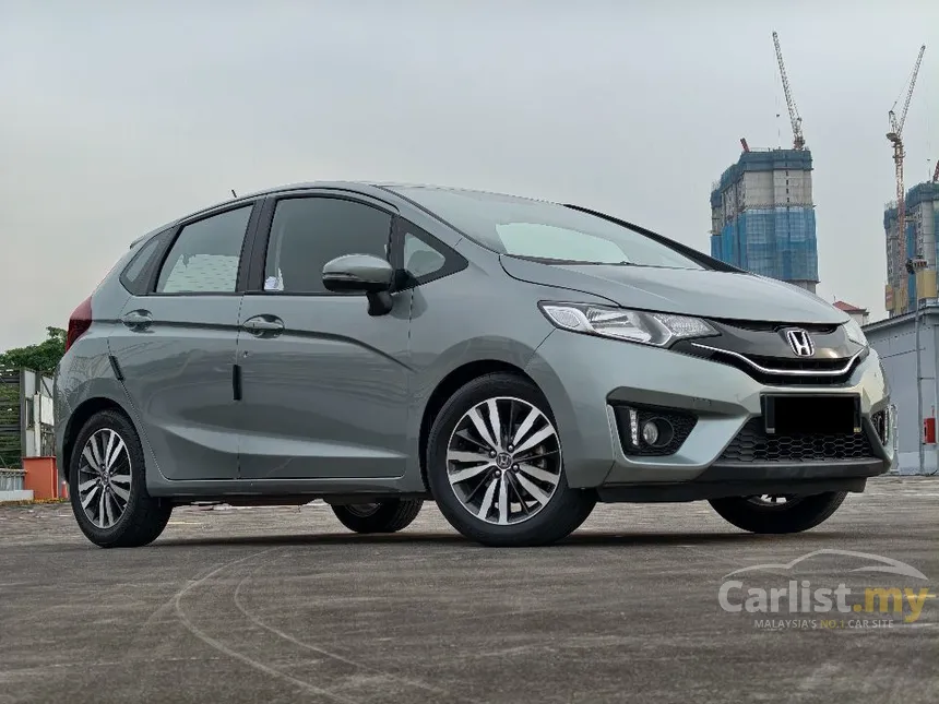 2016 Honda Jazz V Hatchback