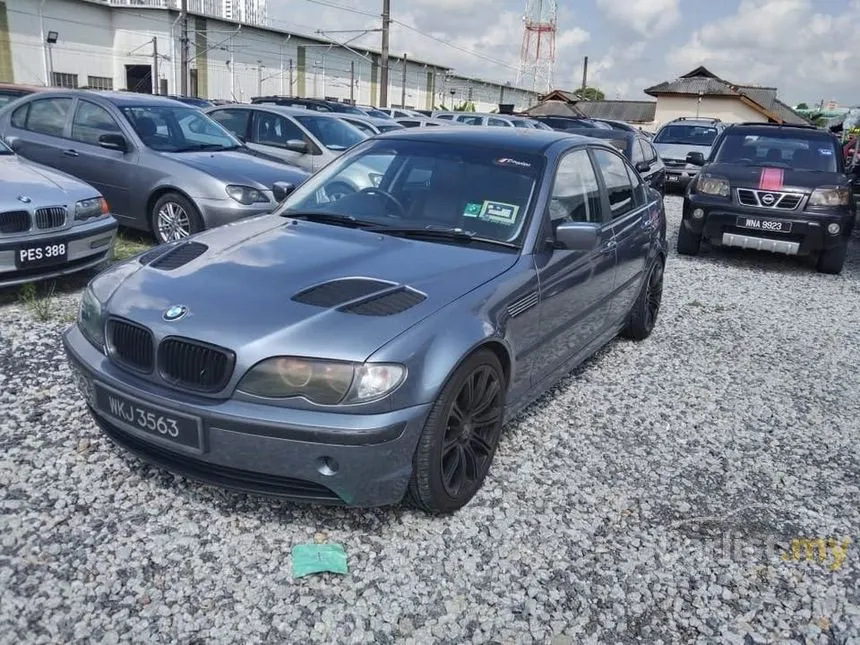 2002 BMW 325i Sedan