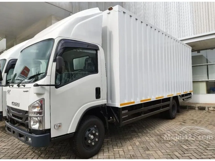 Jual Mobil Isuzu Elf 2023 NMR 81 L 4.8 di Banten Manual Trucks Putih Rp 420.000.000