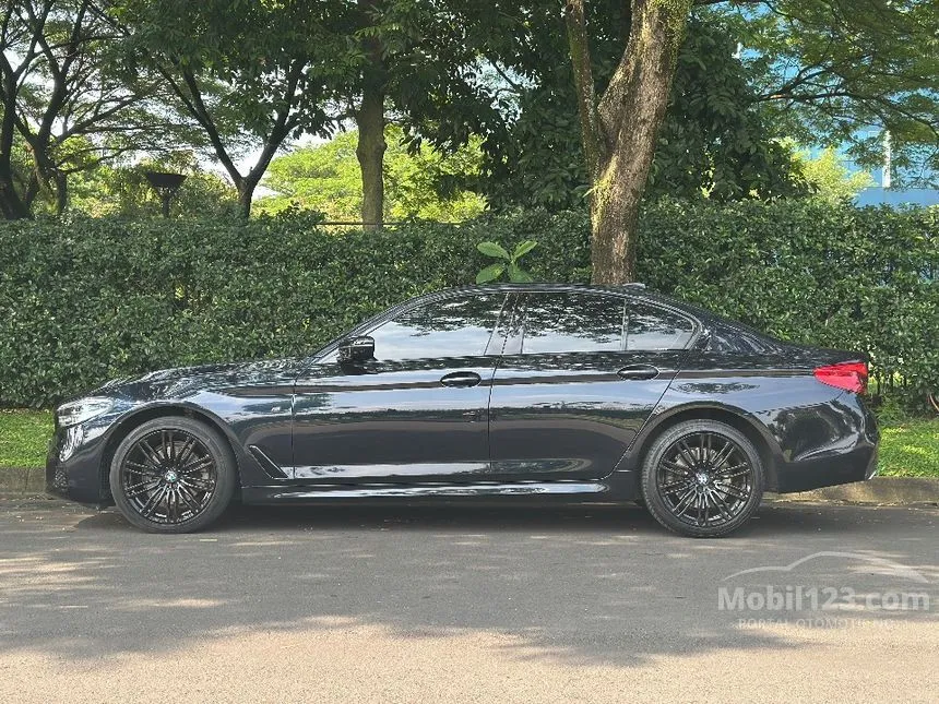 2020 BMW 520i M Sport 75th Edition Sedan