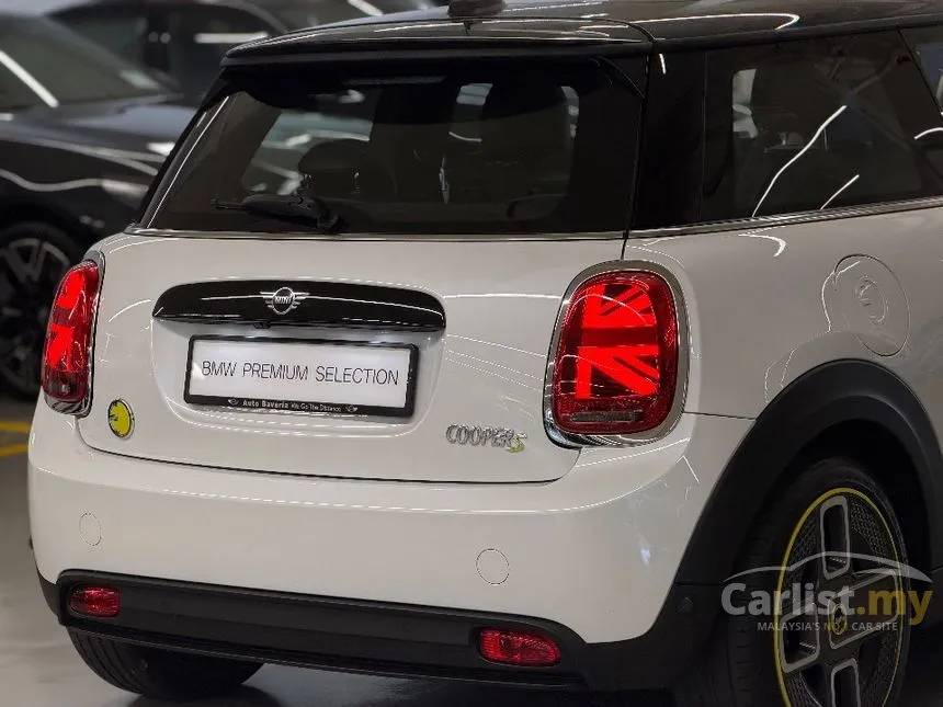 2023 MINI Cooper SE 3 Door Panoramic Sunroof without HUD Hatchback