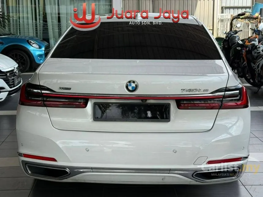 2019 BMW 740Le xDrive Sedan