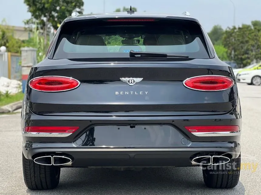 2024 Bentley Bentayga Azure EWB SUV
