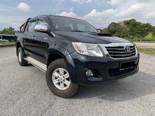 TOYOTA HILUX 2.5G (A) VNT 4X4 PICKUP TRUCK TIPTOP CONDITION