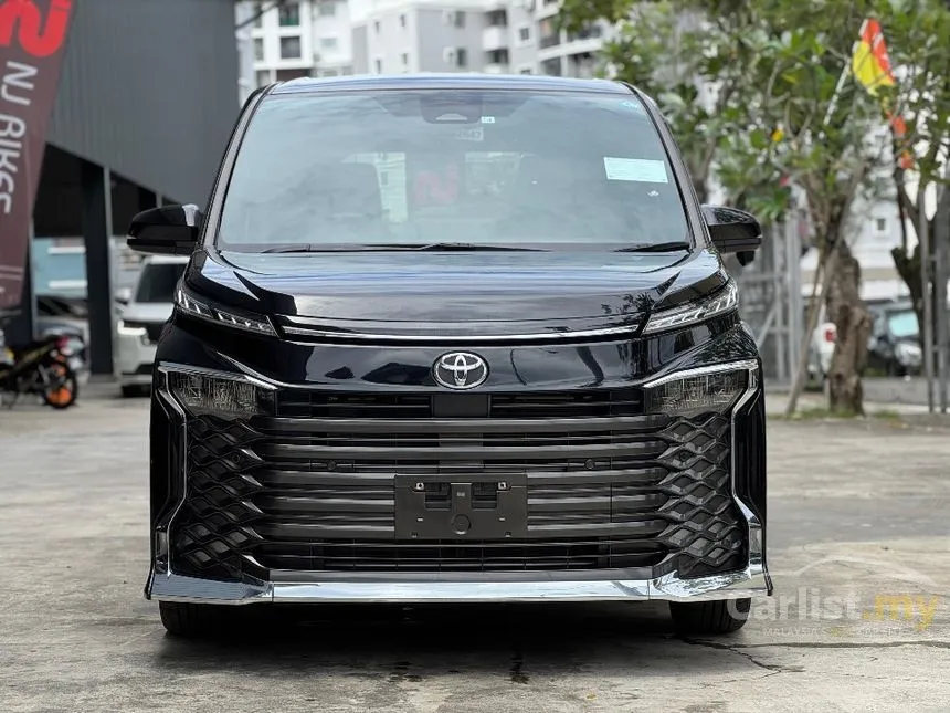 2022 Toyota Voxy S-Z MPV