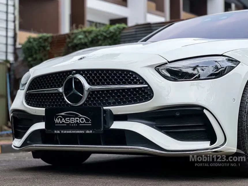 2024 Mercedes-Benz C300 AMG Line Sedan