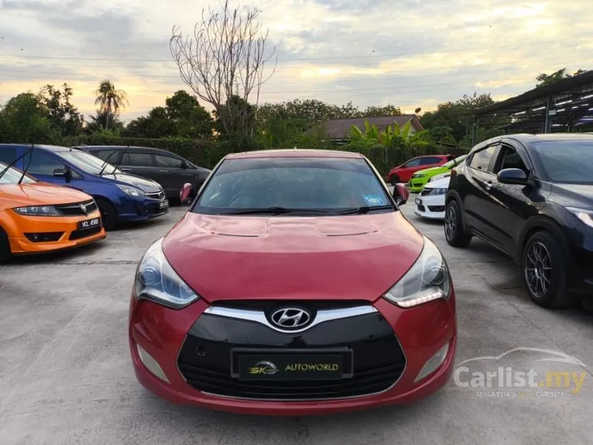 2013 Hyundai Veloster Premium Hatchback