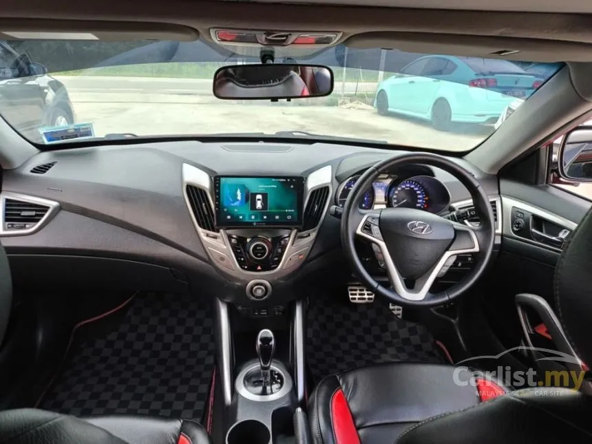 2013 Hyundai Veloster Premium Hatchback