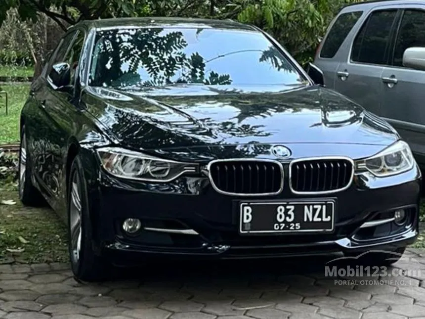 2014 BMW 320i Sport Sedan