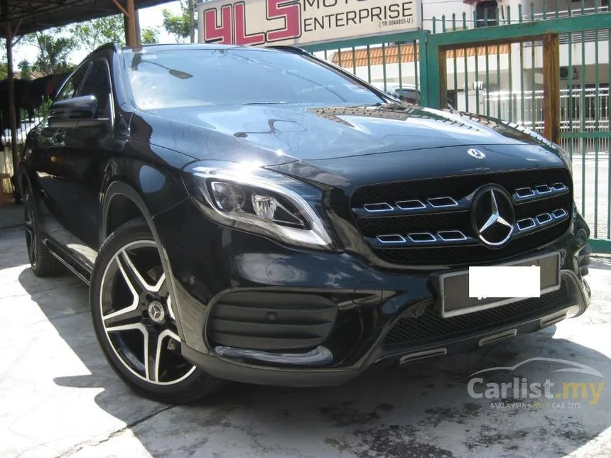 2017 Mercedes-Benz GLA250 4MATIC AMG Line SUV