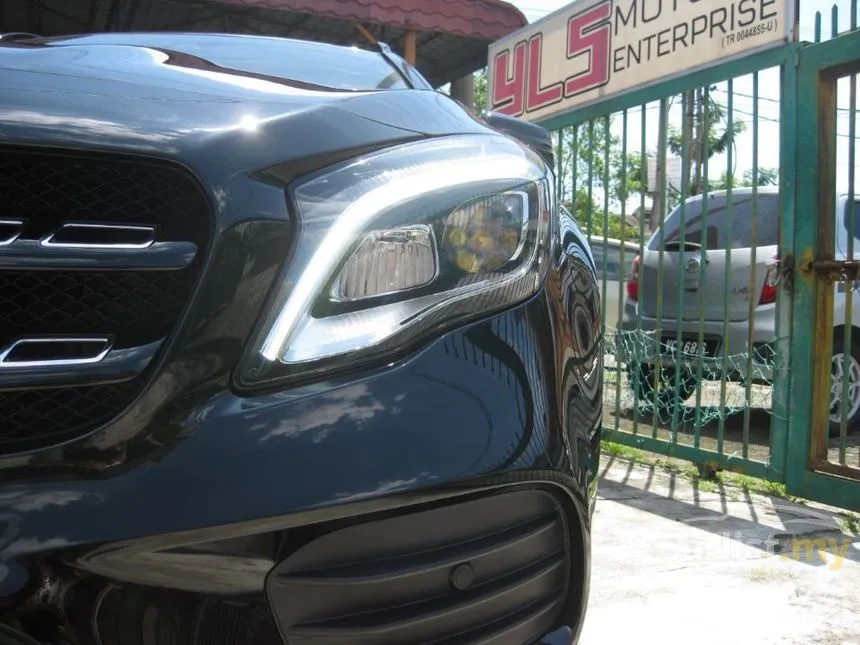 2017 Mercedes-Benz GLA250 4MATIC AMG Line SUV