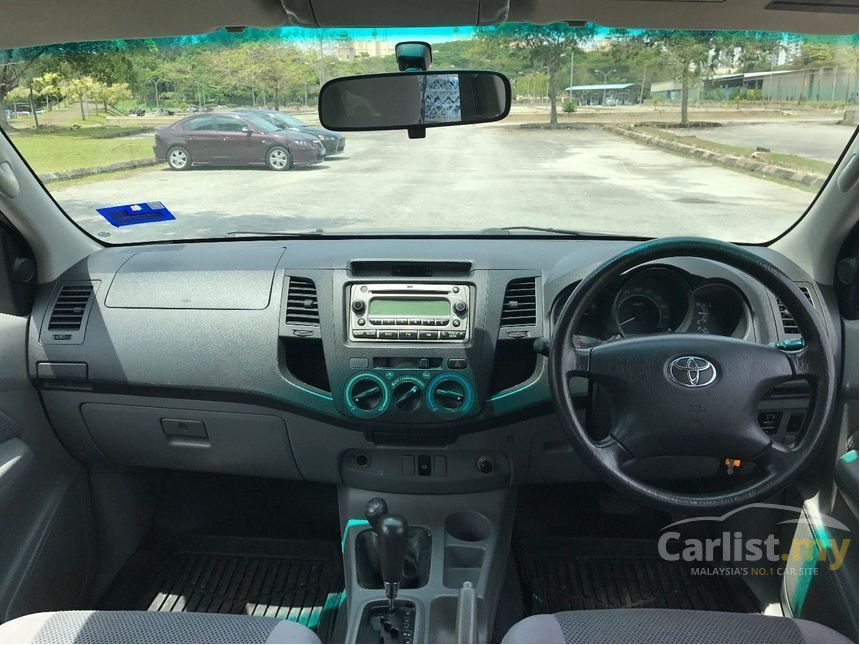 Toyota Hilux 2006 G 2.5 in Kuala Lumpur Automatic Pickup Truck Black