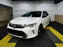 2015 Toyota Camry 2.5 Hybrid Sedan LOW MILEAGE ORIGINAL PAINT ACCIDENT FREE LIKE NEW
