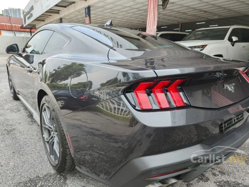2025 Ford MUSTANG EcoBoost Coupe