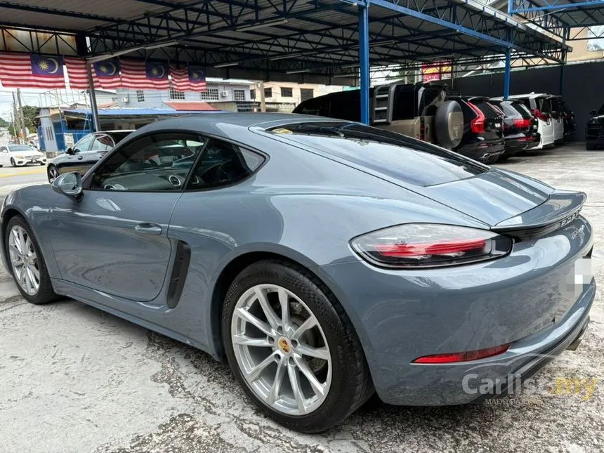 2017 Porsche 718 Cayman Coupe