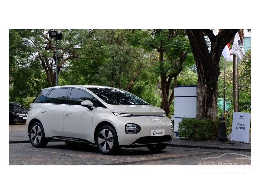 Jual Mobil Wuling Cloud EV 2024 EV di Banten Automatic Hatchback Lainnya Rp 388.000.000
