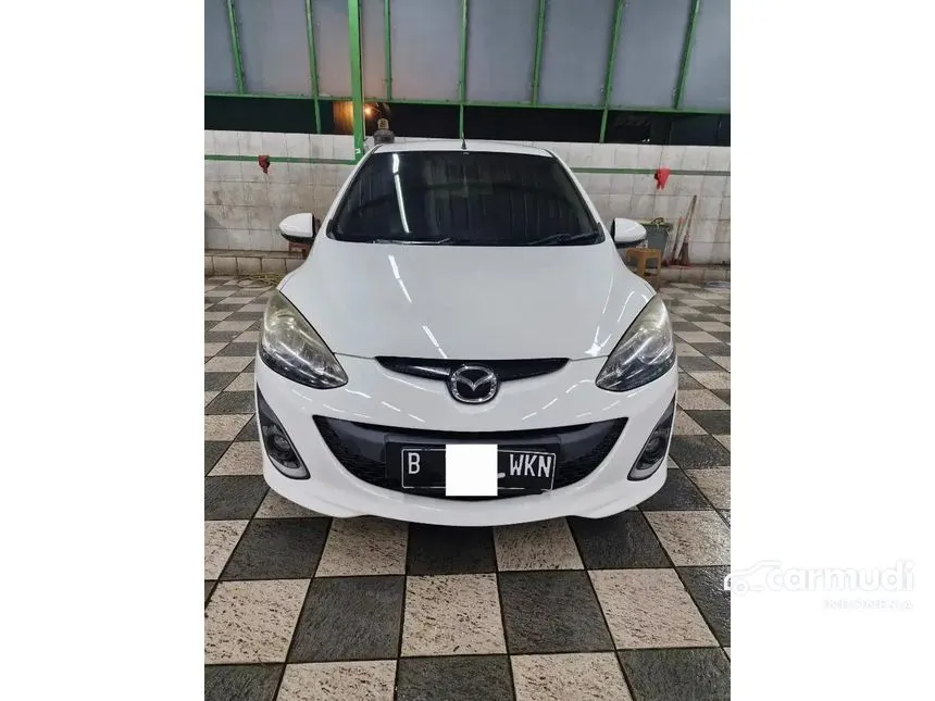 Jual Mobil Mazda 2 2013 R 1.5 di Banten Manual Hatchback Putih Rp 110.000.000