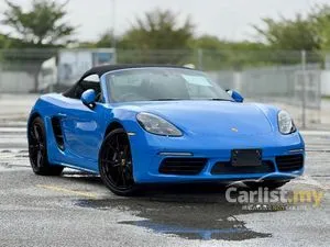 2022 Porsche 718 2.0 Boxster Convertible