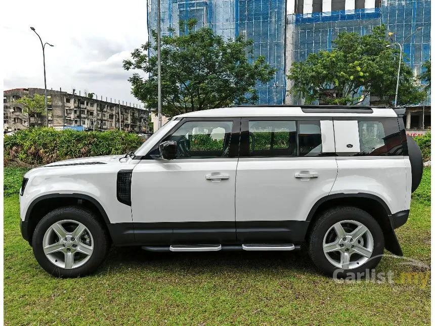2022 Land Rover Defender 110 P300 SE SUV