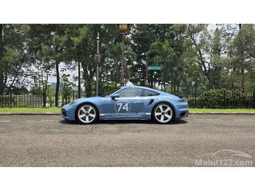 2025 Porsche 911 Turbo S Coupe