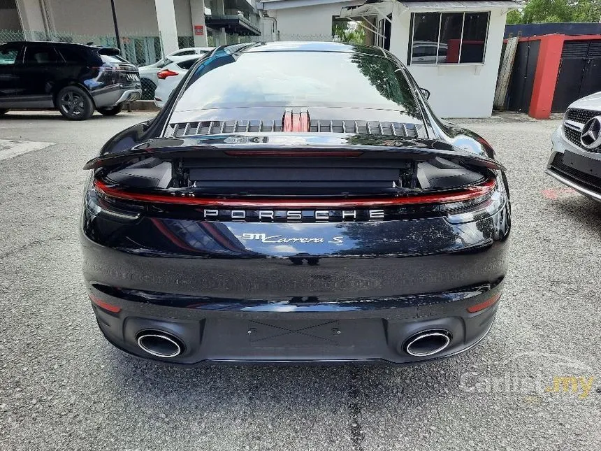 2020 Porsche 911 Carrera S Coupe