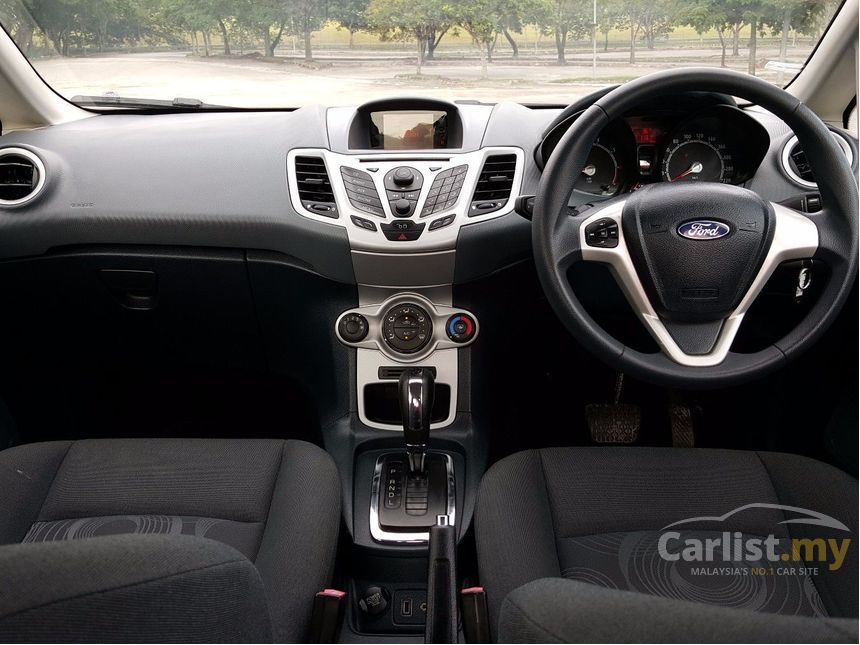 Ford Fiesta 2012 LX 1.6 in Selangor Automatic Sedan Grey 