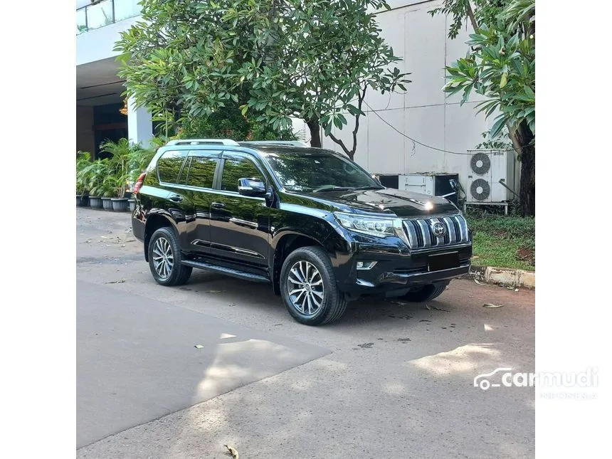 2019 Toyota Land Cruiser Prado TX SUV
