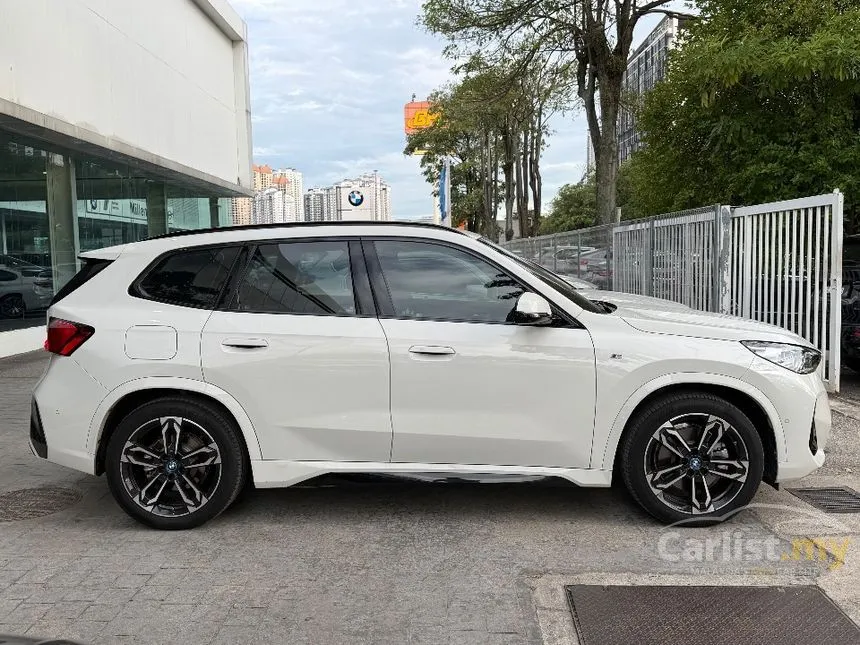 2023 BMW iX1 xDrive30 M Sport SUV