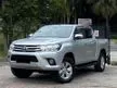 Used 2017 Toyota Hilux 2.4 G Pickup Truck LOW MILEAGE ON OFFROAD CAR TIPTOP CONDITION 1 CAREFUL OWNER CLEAN INTERIOR REVERSE CAM ACCIDENT FREE WARRANTY - Cars for sale