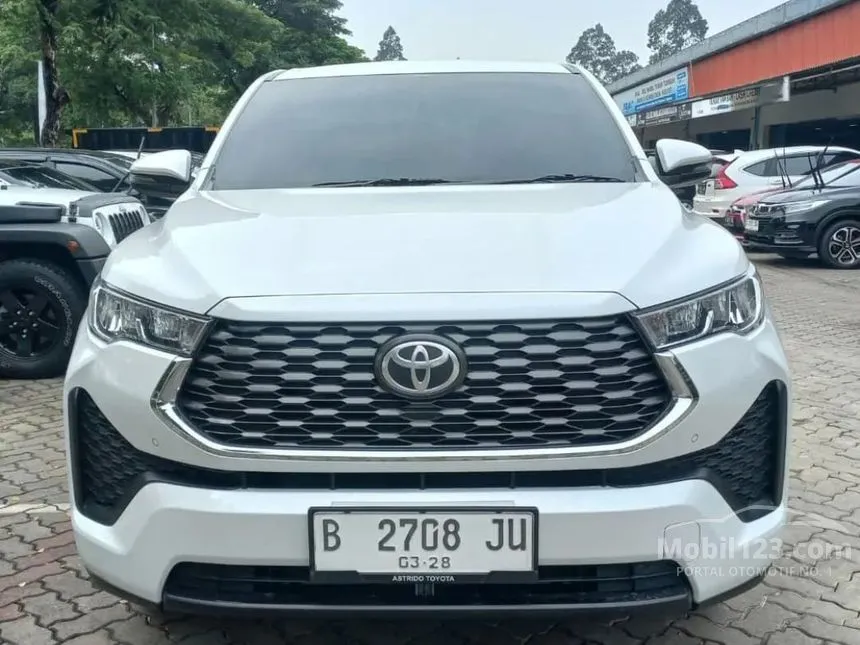 Jual Mobil Toyota Kijang Innova Zenix 2022 V 2.0 di Banten Automatic Wagon Putih Rp 395.000.000