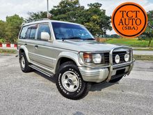 Mitsubishi PAJERO 2.4 (M) R. 2002 TIP TOP COND