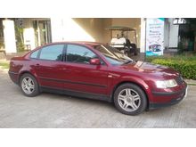 2002 Volkswagen Passat 1.8 (ปี 97-05) Highline Sedan AT