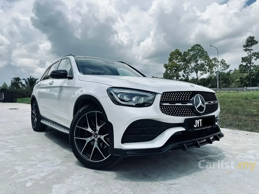 2022 Mercedes-Benz GLC300 4MATIC AMG Line SUV
