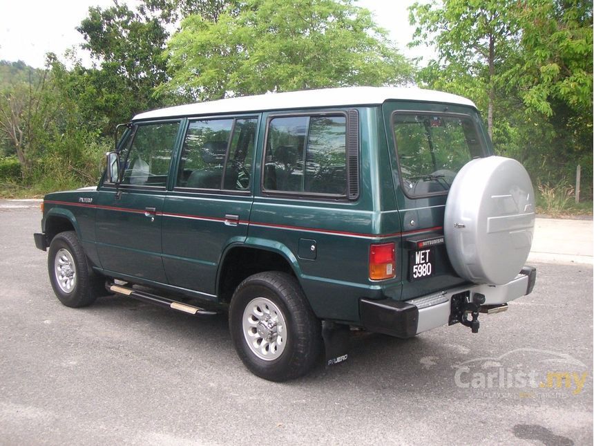 1996 Mitsubishi Pajero SUV