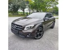 2017 Mercedes-Benz GLA200 1.6 Urban Line SUV (A) PUSH START / POWER BOOT / DUAL ELECTRIC SEAT / REVERSE CAMERA / PADDLE SHIFT