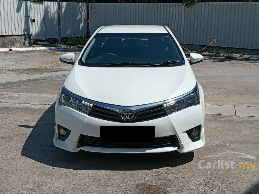 2015 Toyota Corolla Altis V Sedan