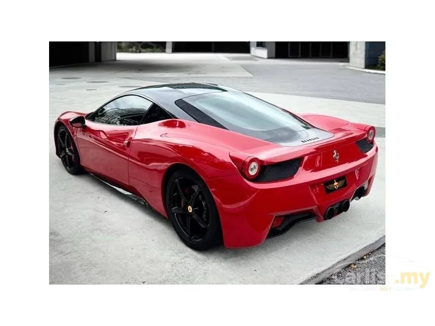 2011 Ferrari 458 Italia Coupe